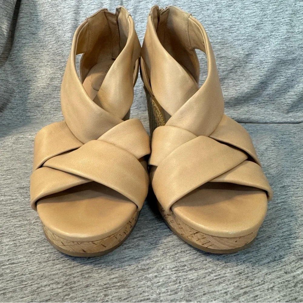 COLE HAAN AND NIKE Espadrille Wedges, Tan Leather, Heel Zip, Size‎ 9.5, EUC